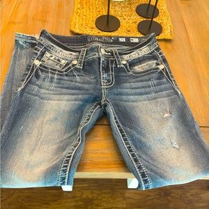 Low rise white wash jeans